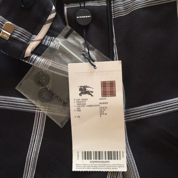 Burberry Pants - Picture 3 of 8